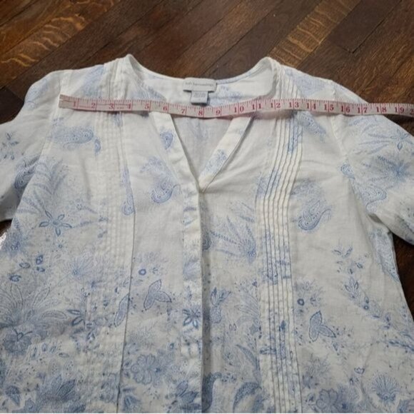 Soft Surroundings White Blue Paisley Floral Button Down Linen Shirt Coastal - Picture 10 of 11